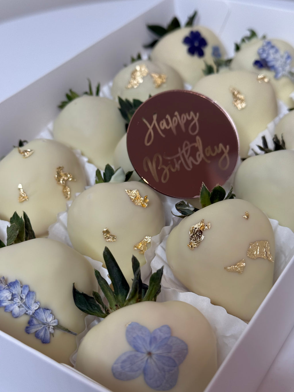 Chocolate Covered Strawberries ￼